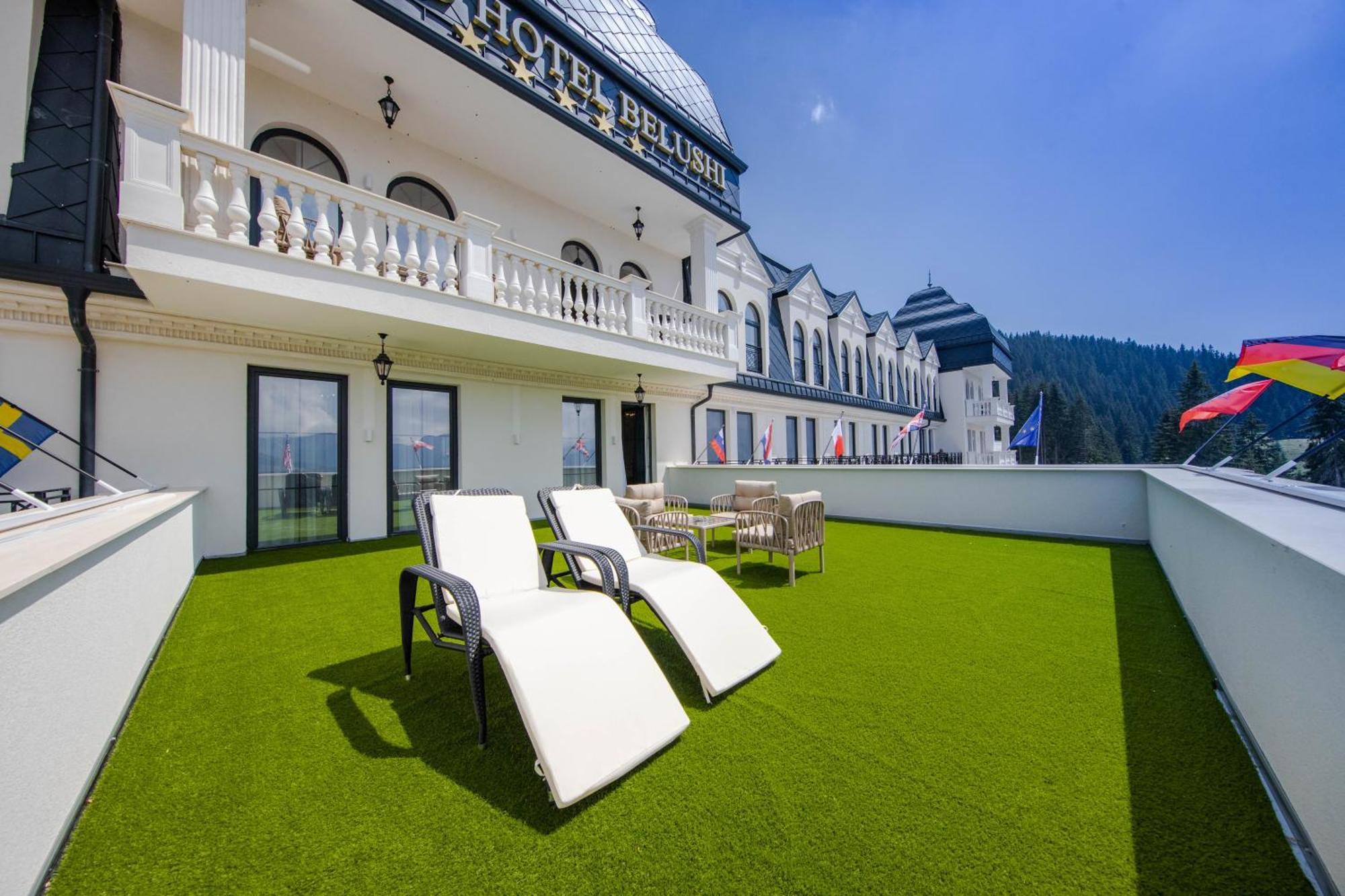 Grand Hotel Belushi Boge Ngoại thất bức ảnh